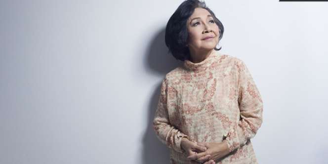 Inilah Wanita Pemilik Kalimat `Pintu Teater 1 Telah Dibuka`