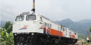 Jokowi Mimpi Bangun Kereta Api di Seluruh Nusantara