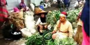 Kisah Mbah Hikmah: Hidup dari Hasil Bumi