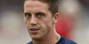 Waduh, Penyerang Timnas Denmark Gigit Polwan