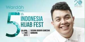 LIVE STREAMING: Mini Konser Tulus di `Hijab Fest 2015`