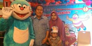 LIVE STREAMING: Keceriaan Pesta Ultah Anak Sopir Taksi di KFC