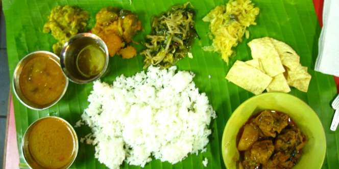 Manfaat Makan Beralaskan Daun Pisang
