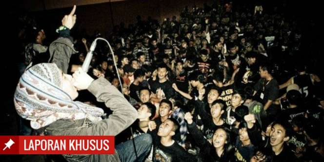 Hijaber (3): Asri Yuniar, Hijaber Vokalis Band Metal Hardcore