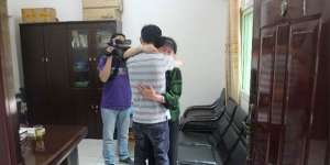 Terpisah 29 Tahun, Pria Ini Bertemu Kembali Ibunya