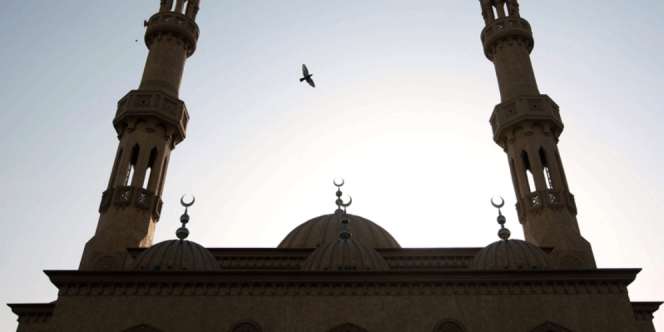 Usai Kumandangkan Azan, Imam Masjid di Saudi Meninggal