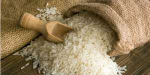 Polisi Tak Akan Pidanakan Dewi, Pelapor Beras Plastik