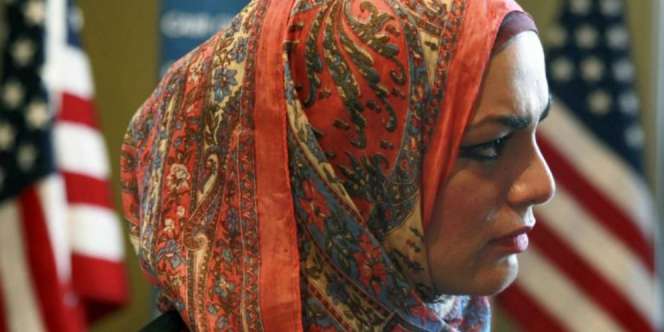 Diskriminasi Penumpang Berhijab, Pramugari `Dipecat`