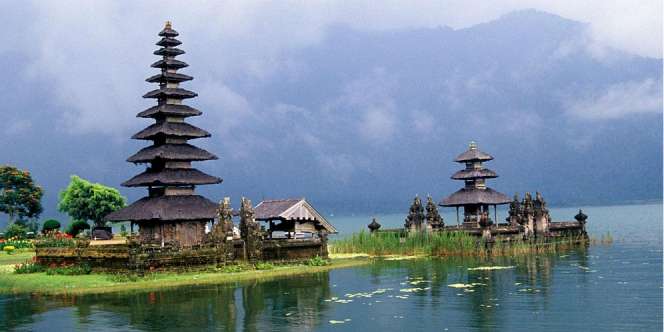 Turis Negeri Arab Ketagihan Makanan Bali