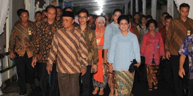 Ini Suasana Prosesi Lamaran Gibran-Selvi