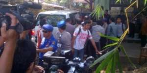 Reka Ulang Pembunuhan Angeline, Warga Teriaki Tersangka