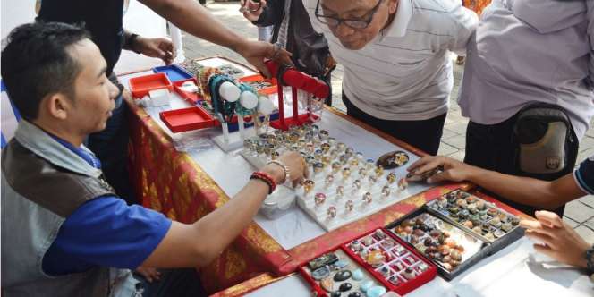 Demam Batu Akik Ikut Landa Kalangan Pejabat Negara