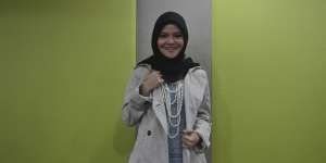 Terry Bersyukur Dapat Hidayah Berhijab di Usia 31 Tahun