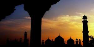 'Fadhilah' di Malam Bulan Penuh Berkah