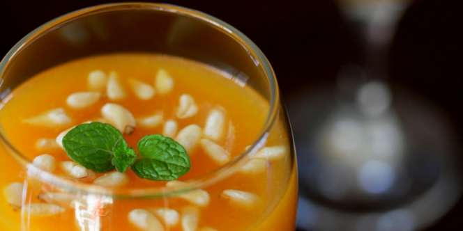 Hindari Minuman Dingin Saat Berbuka Puasa