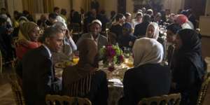 Barack Obama: Selamat Berpuasa, Ramadan Kareem