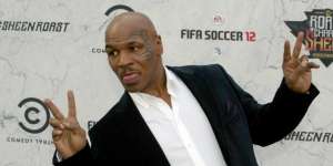 10 Pembelian Barang `Paling Gila` Pesohor Dunia