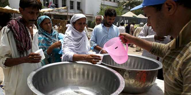 Korban Tewas Gelombang Panas Pakistan Capai 1.300 Orang