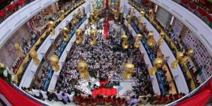 Supermarket Besar Inggris Raup Untung Besar Selama Ramadan