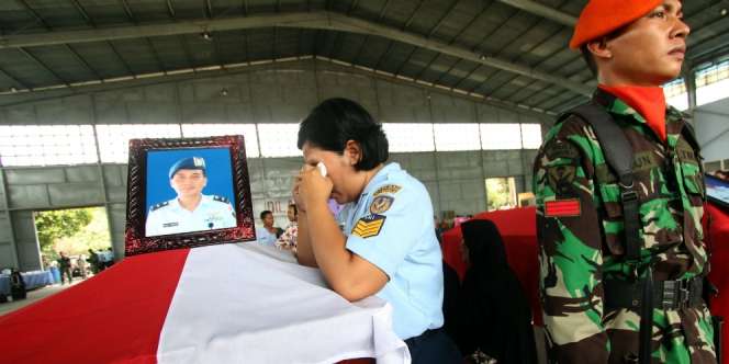 LIVE STREAMING: Serah Terima Jenazah Korban Hercules TNI AU