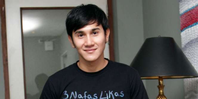 Fokus Ibadah Ramadan, Vino Bastian Kurangi Job