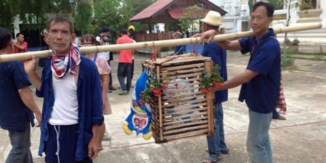 Panggil Hujan, Petani Minta Tolong Doraemon