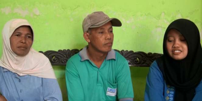 Terwujudnya Mimpi Hijaber Anak Tukang Ojek Kuliah di UGM