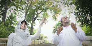 LIVE STREAMING: Duet Religi `Donna-Sigit`, Dakwah Suara Emas