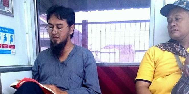 Tilawah di Gerbong Kereta yang Menggetarkan