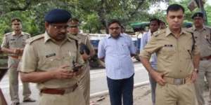 Tolak Bayar Suap, Wanita Ini Dibakar Polisi