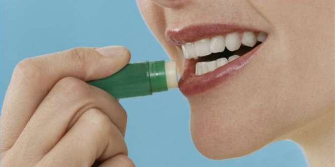 Rahasia Lipstik Tahan Lama di Bibir