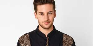 Wajah Cerah Saat Lebaran untuk Pria