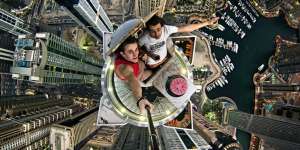 Foto 'Selfie' Tanda Orang Butuh Perhatian