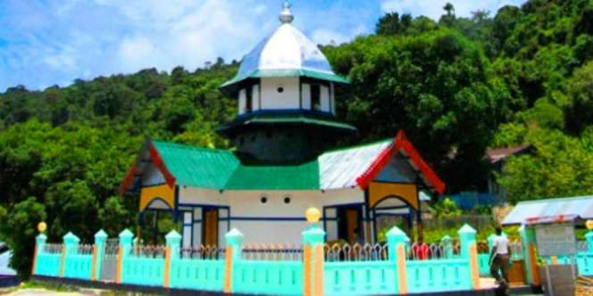 Masjid Patimburak: Menelusuri Jejak Peradaban Islam di Papua