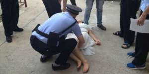 Kecewa Lihat Wajah Kekasih, Wanita Ini Mau Bunuh Diri