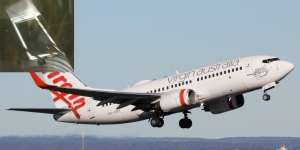 Mencekam! Kaca Jendela Pesawat Retak Saat Mengangkasa