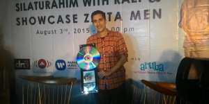 Penyanyi Muslim Amerika Ini Berterimakasih Pada Fans Indonesia