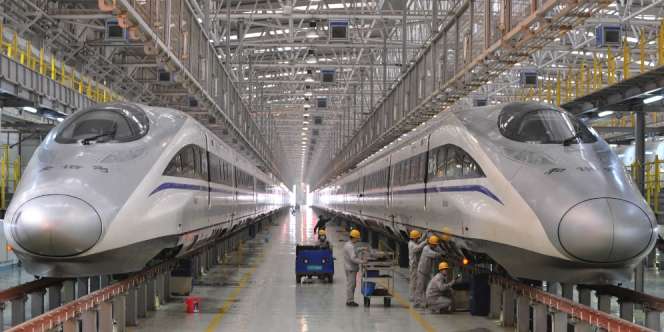 Kereta Supercepat Kedua Dunia Beroperasi di Indonesia