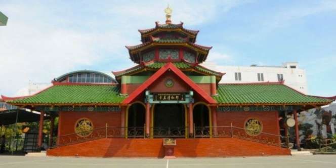 Cheng Ho: Masjid Bergaya Muslim Tionghoa Pertama di Indonesia 