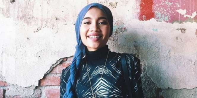 Intip Gaya Hijab Turban Penyanyi Asal Negeri Jiran, Yuna
