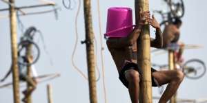 124 Batang Pinang Meriahkan HUT ke-70 Kemerdekaan RI