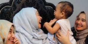 Akrabnya Laudya Chintya Bella dengan Keluarga Sungkar