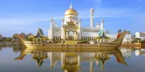 Cantiknya Istana Nurul Iman, Istana Negara Terbesar di Dunia