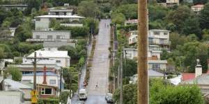 Inilah Jalanan Paling Curam Sedunia