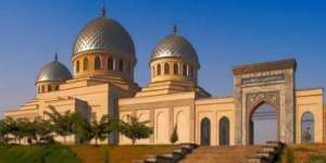 Uzbekistan Bangun Masjid Terbesar di Asia Tengah