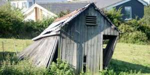 Astaga, Gudang Hampir Rubuh Ini Dijual Rp19,6 M