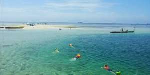 Pulau Misterius, Siang Muncul Malam Menghilang