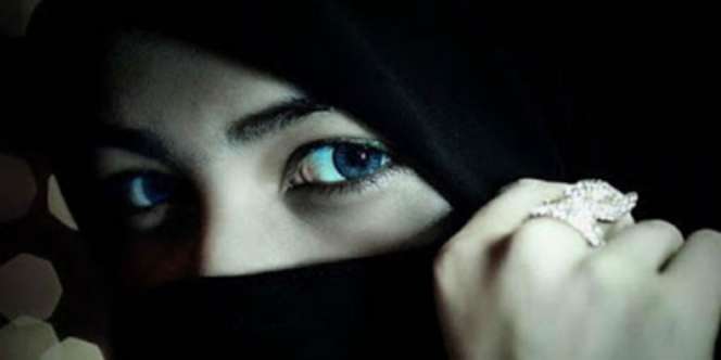 Tergoda Wanita Lain, Bacalah Nasehat Rasulullah Ini