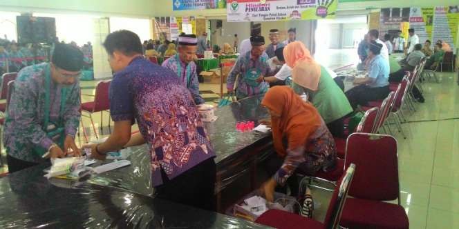 Menabung 31 Tahun, Tukang Pijat Akhirnya Berangkat Haji