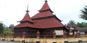 Kisah Masjid Air Tiris, Berkali-kali Selamat dari Bencana